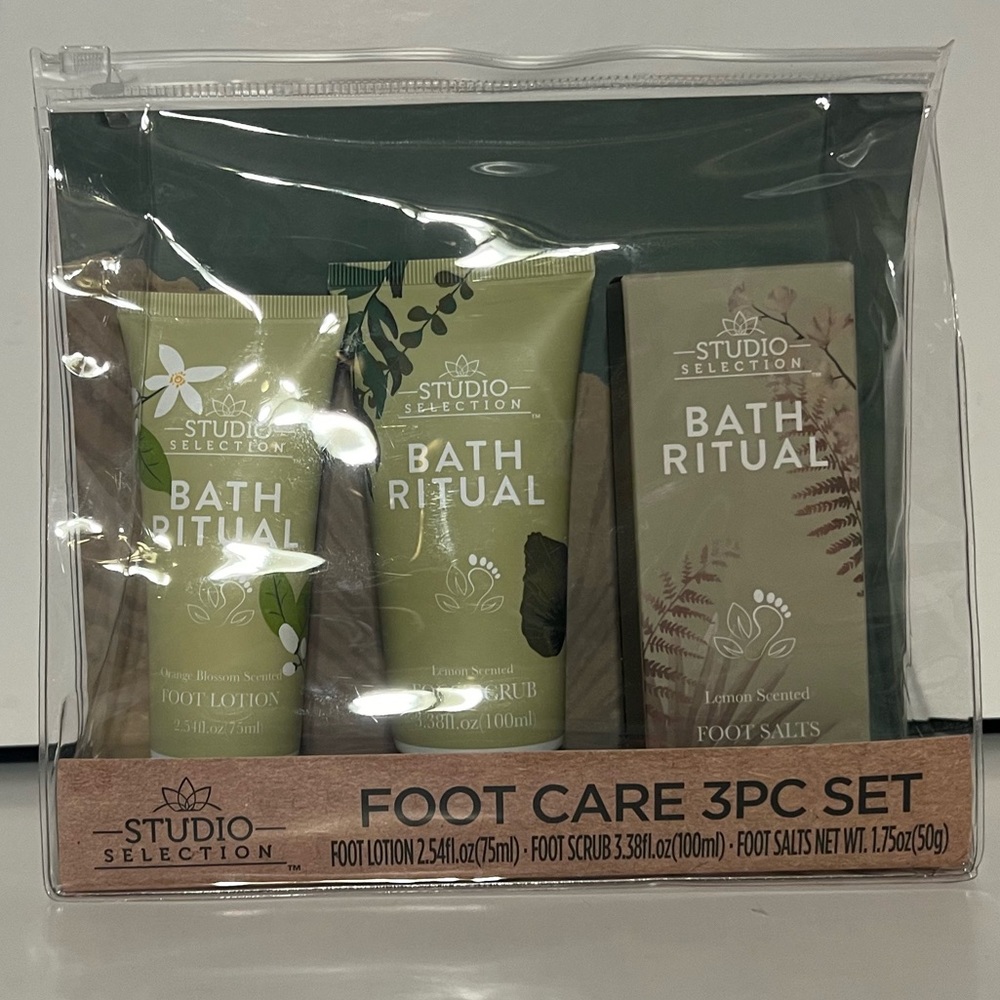 4/$20 Studio selection 3 Pc Foot care Set two scents
